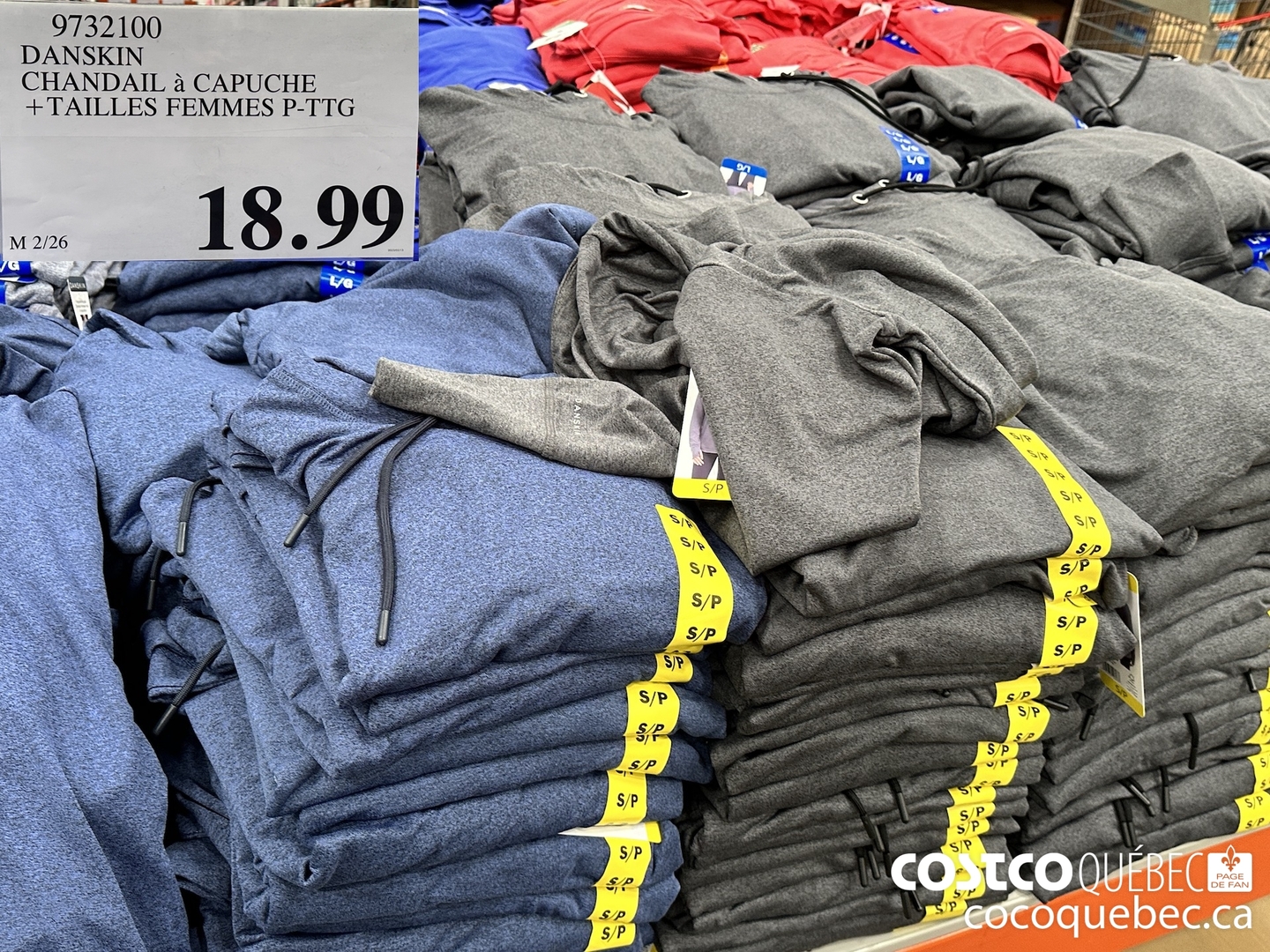 9732100 DANSKIN CHANDAIL a CAPUCHE +TAILLES FEMMES P-TTG $18.99