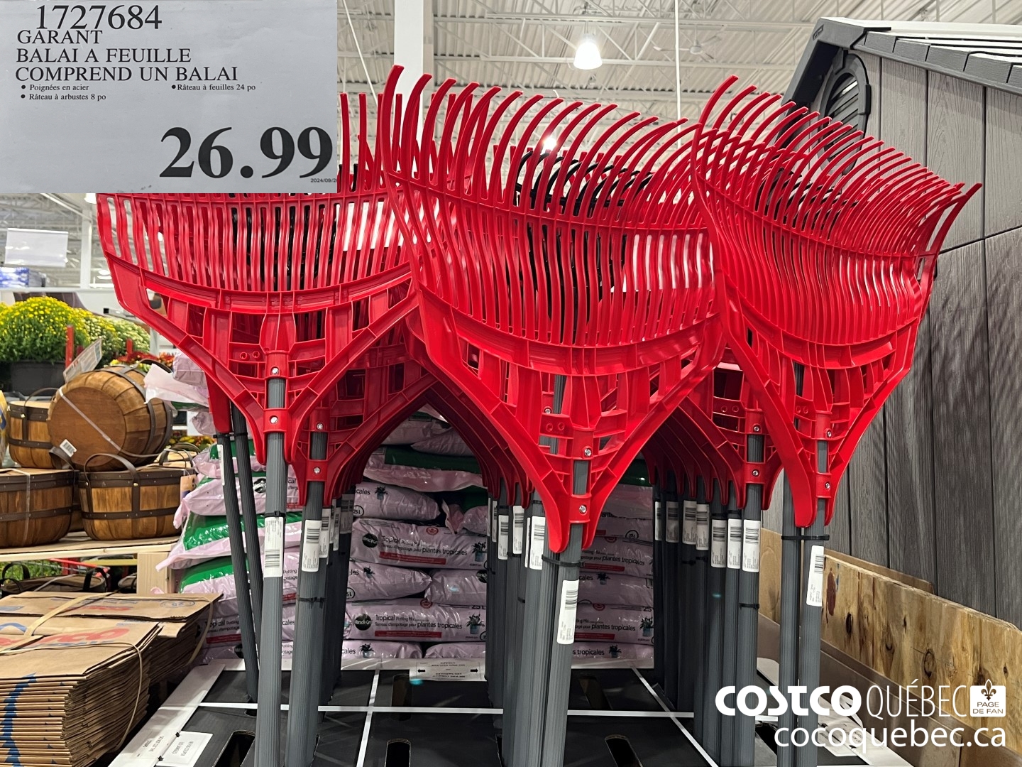 1727684 GARANT BALAI A FEUILLE COMPREND UN BALAI  $26.99