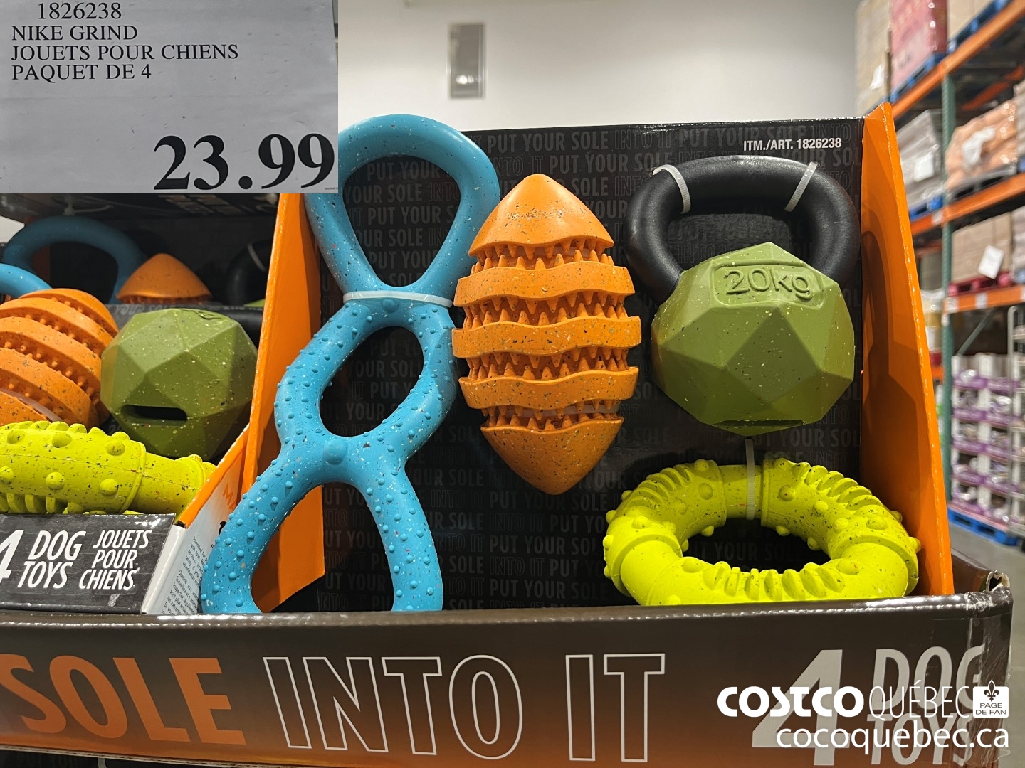 1826238 NIKE GRIND JOUETS POUR CHIENS PAQUET DE 4  $23.99