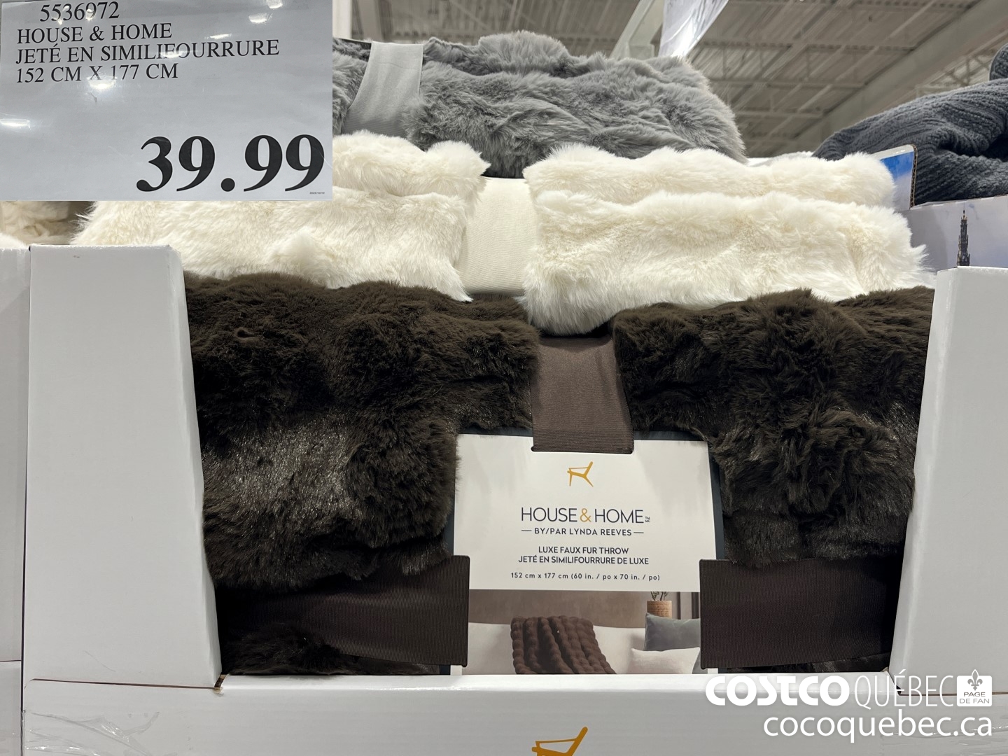 5536972 HOUSE & HOME JETE EN SIMILIFOURRURE 152 CM X 177 CM  $39.99