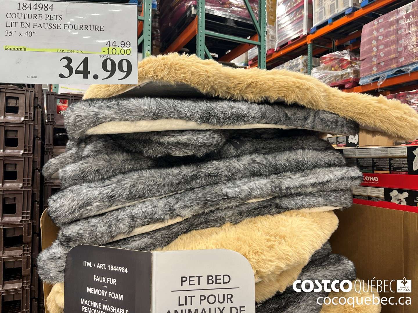 1844984 COUTURE PETS LIT EN FAUSSE FOURRURE ($10.00 INSTANT SAVINGS EXPIRES ON 2024-12-09) $34.99