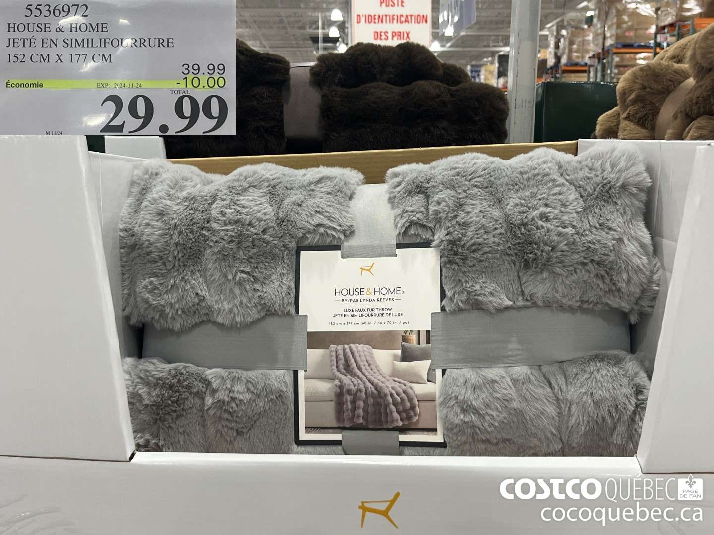 5536972 HOUSE & HOME JETE EN SIMILIFOURRURE 152 CM X 177 CM  ($10.00 INSTANT SAVINGS EXPIRES ON 2024-11-24) $29.99