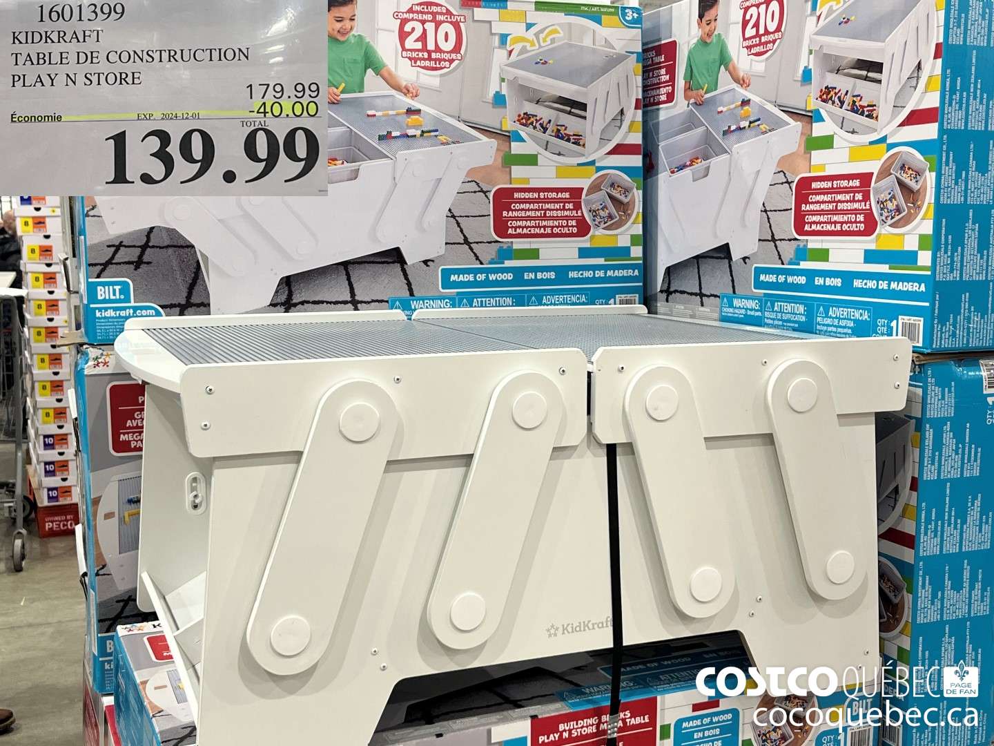 1601399 KIDKRAFT TABLE DE CONSTRUCTION PLAY N STORE ($40.00 INSTANT SAVINGS EXPIRES ON 2024-12-01) $139.99