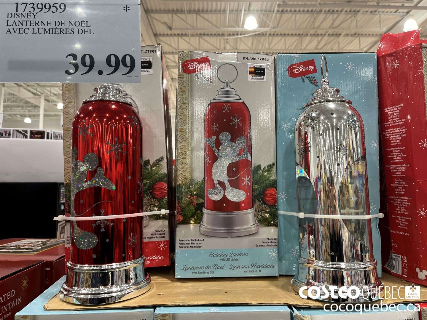 1739959 LANTERNE DE NOEL AVEC LUMIERES DEL  $39.99