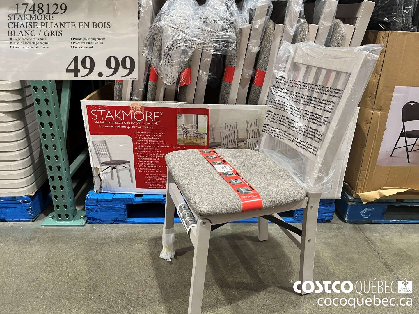 1748129 STAKMORE CHAISE PLIANTE EN BOIS BLANC - GRIS  $49.99