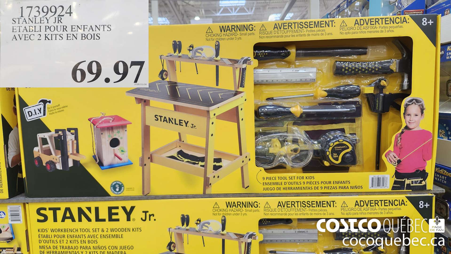 1739924 STANLEY JR ETABLI POUR ENFANTS AVEC 2 KITS EN BOIS  $69.97