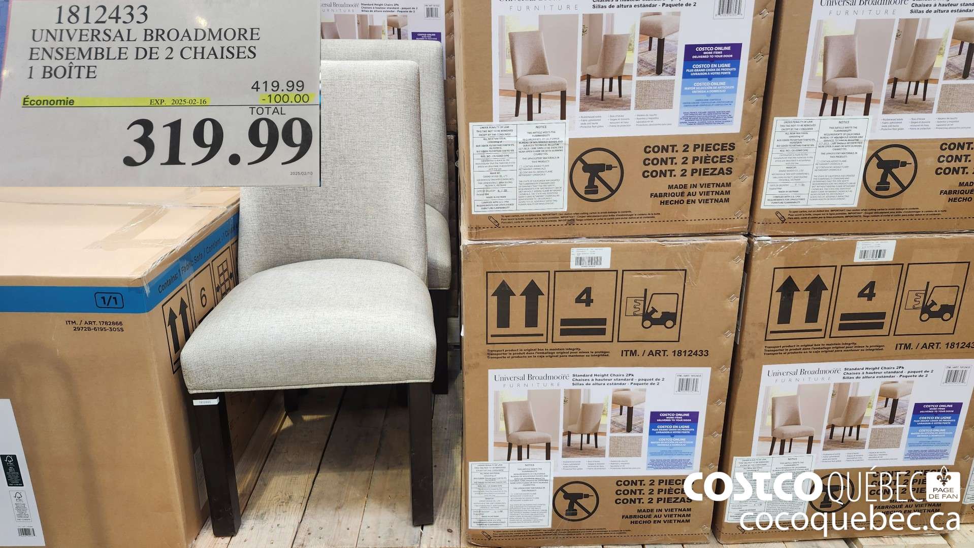 1812433 UNIVERSAL BROADMORE ENSEMBLE DE 2 CHAISES 1 BOITE  ($100.00 INSTANT SAVINGS EXPIRES ON 2025-02-16) $319.99