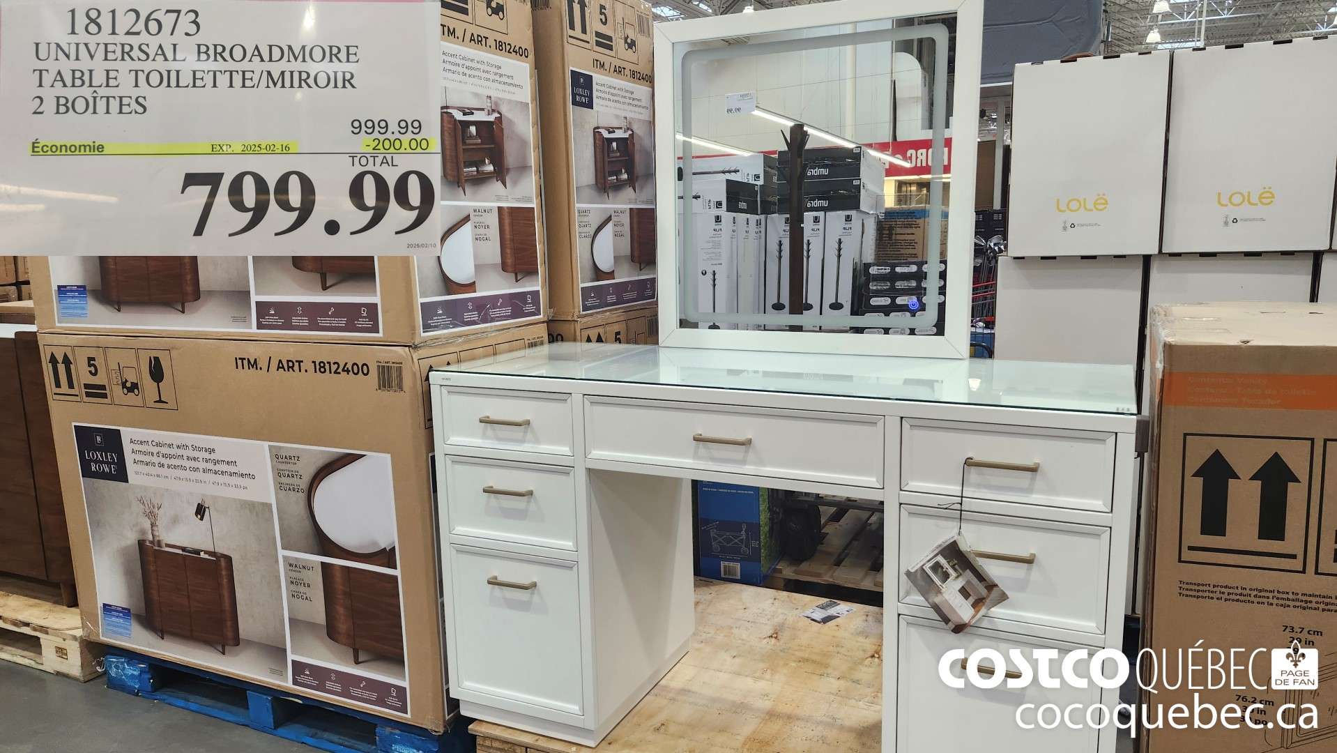 1812673 UNIVERSAL BROADMORE TABLE TOILETTE/MIROIR 2 BOITES  ($200.00 INSTANT SAVINGS EXPIRES ON 2025-02-16) $799.99