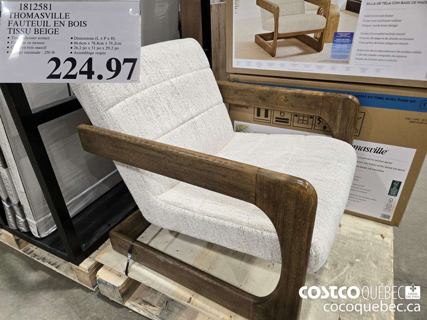 1812581 1 THOMASVILLE FAUTEUIL EN BOIS TISSU BEIGE  $224.97