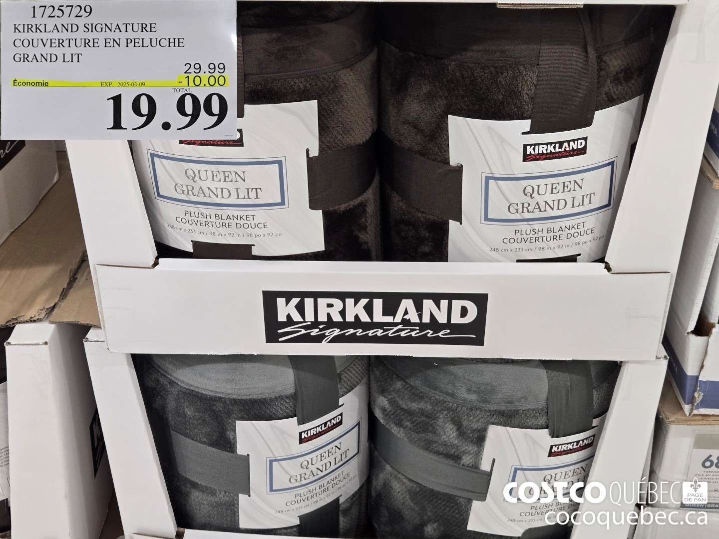 1725729 KIRKLAND SIGNATURE COUVERTURE EN PELUCHE GRAND LIT  ($10.00 INSTANT SAVINGS EXPIRES ON 2025-03-09) $19.99