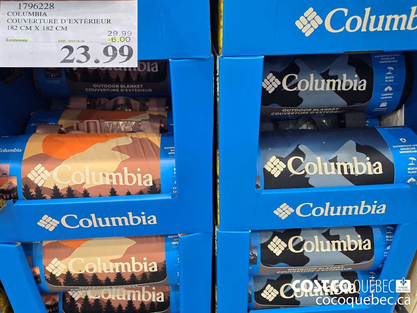 1796228 COLUMBIA COUVERTURE D'EXTERIEUR 182 CM X 182 CM  ($6.00 INSTANT SAVINGS EXPIRES ON 2025-06-08) $23.99