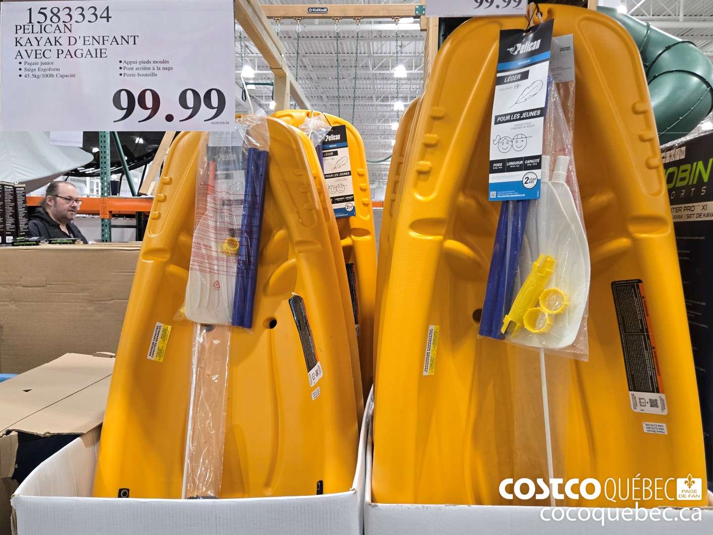 1583334 PELICAN KAYAK D'ENFANT AVEC PAGAIE $99.99