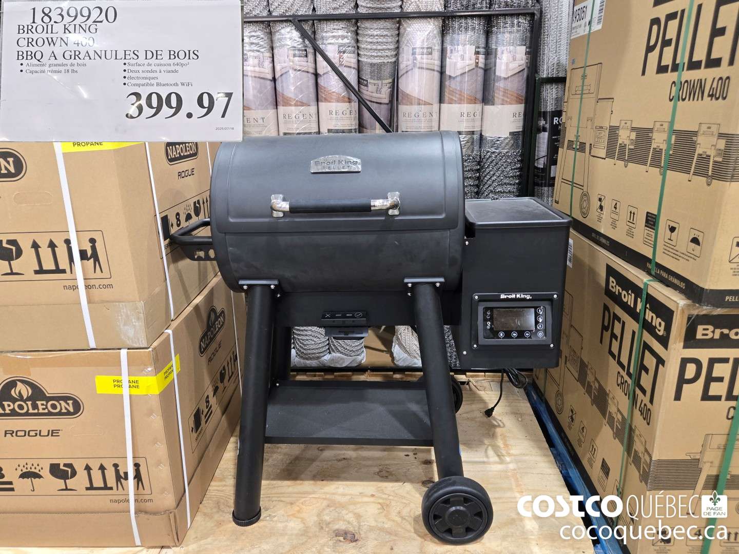1839920 BROIL KING CROWN 400 BBQ A GRANULES DE BOIS  $399.97