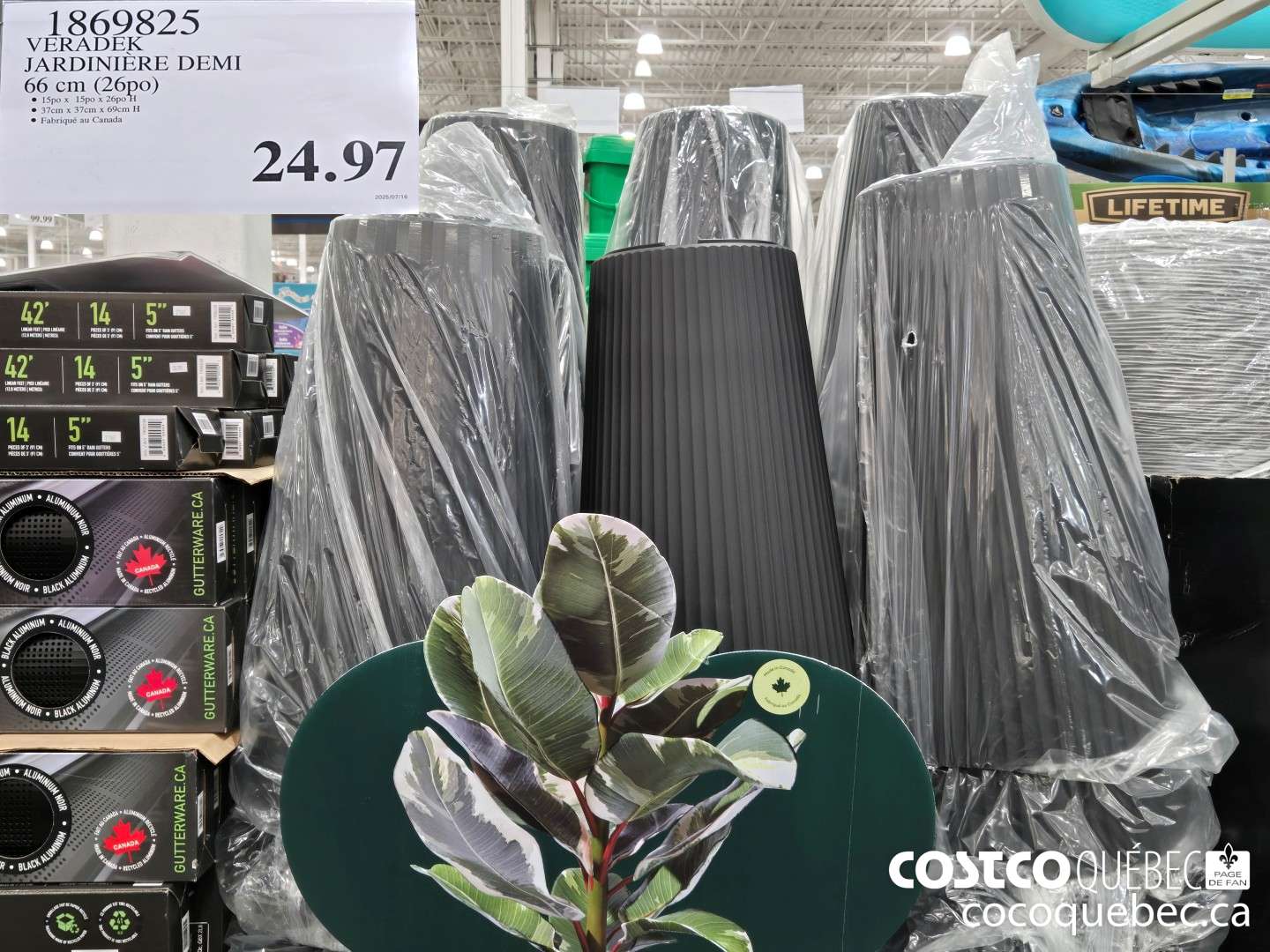 1869825 VERADEK JARDINIERE DEMI 66 cm (26po)  $24.97