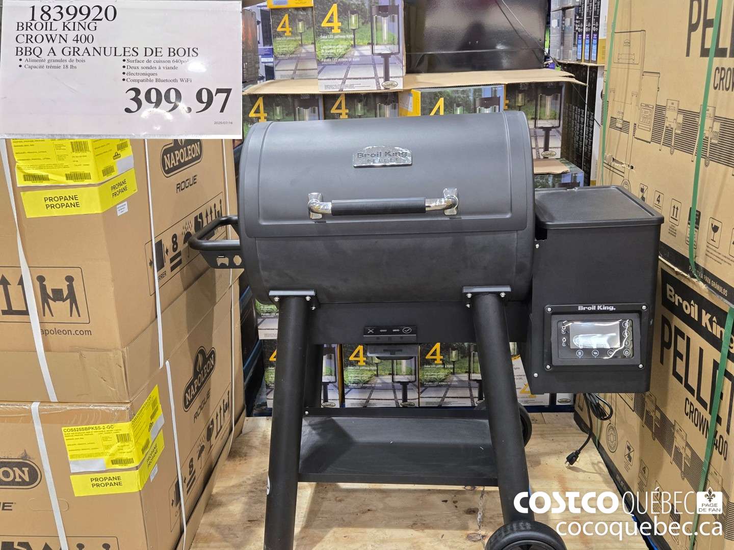 1839920 BROIL KING CROWN 400 BBQ A GRANULES DE BOIS  $399.97