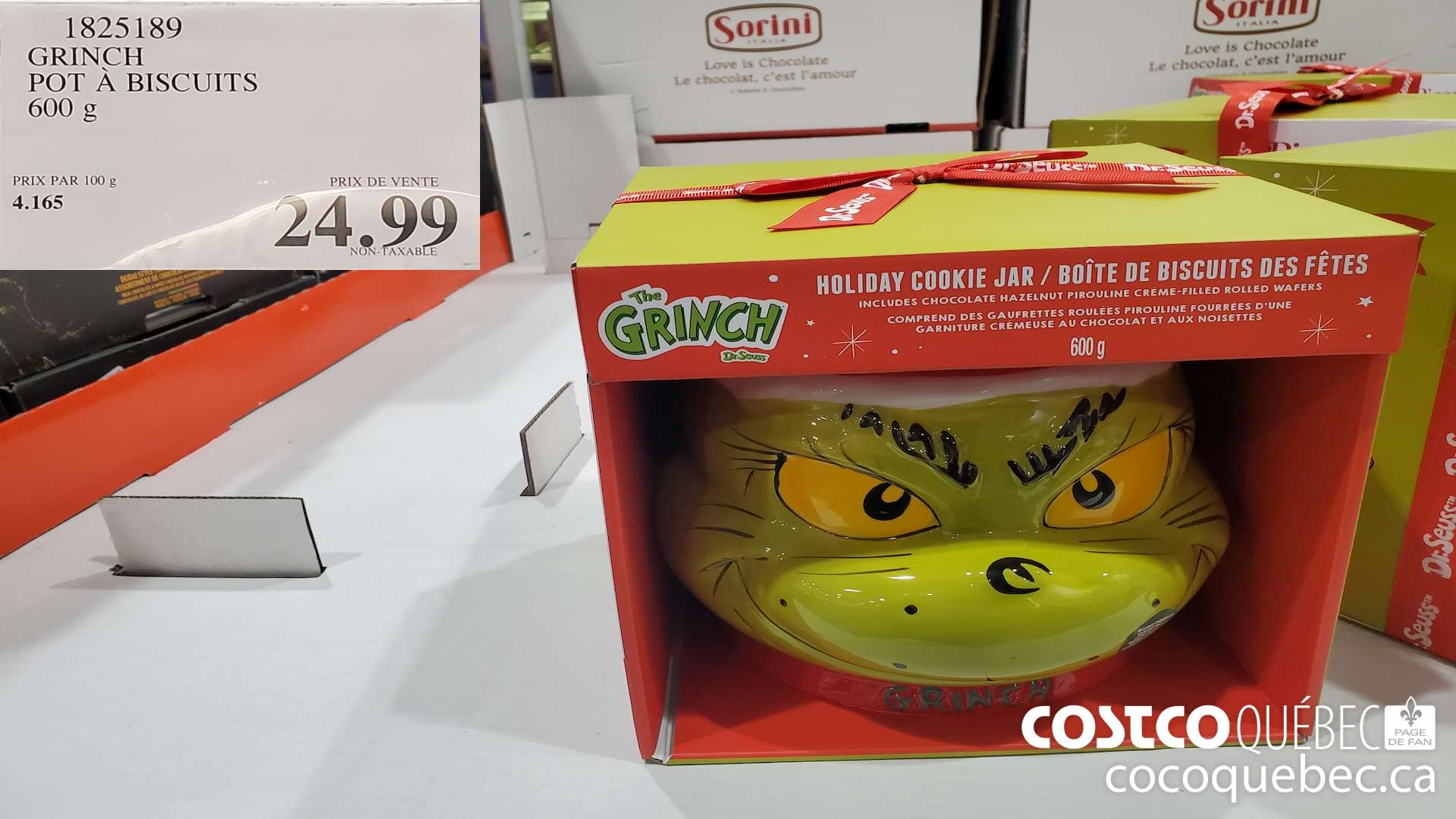 1825189 GRINCH POT A BISCUITS 600 g $24.99
