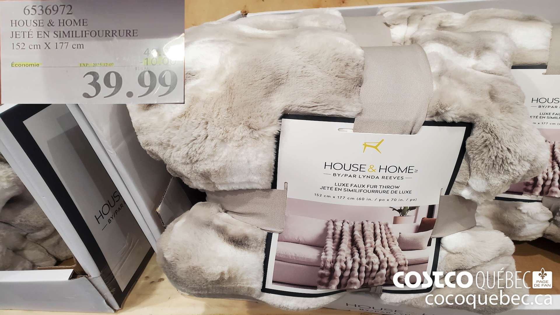 6536972 HOUSE & HOME JETE EN SIMILIFOURRURE  ($10.00 INSTANT SAVINGS EXPIRES ON 2025-12-07) $39.99