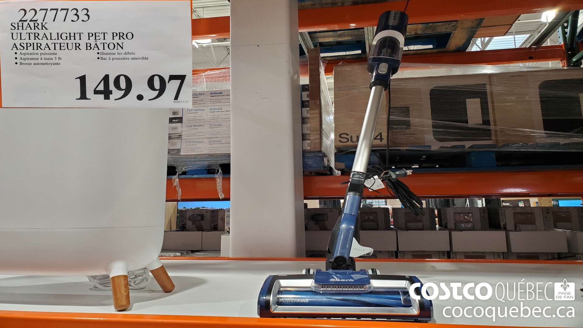 2277733 SHARK ULTRALIGHT PET PRO ASPIRATEUR BATON  $149.97