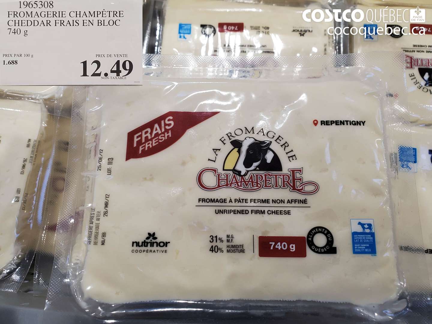 1965308 FROMAGERIE CHAMPÊTRE CHEDDAR FRAIS EN BLOC 740 g $12.49