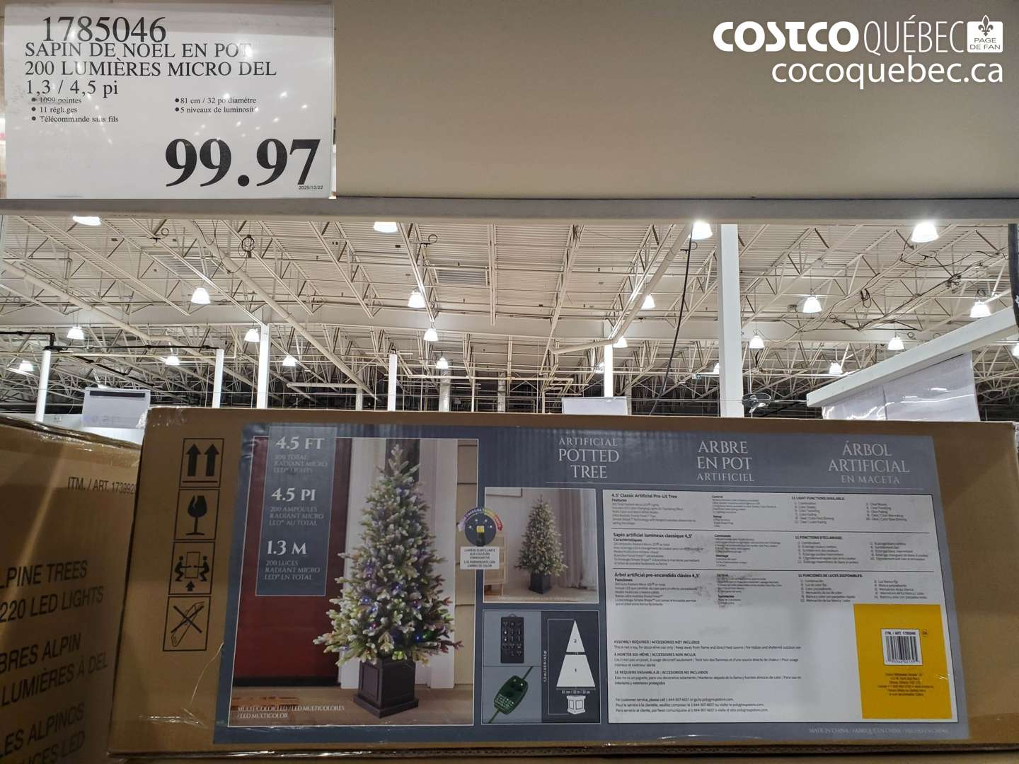 1785046 SAPIN DE NOEL EN POT 200 LUMIÈRES MICRO DEL 1,3 / 4,5 pi $99.97