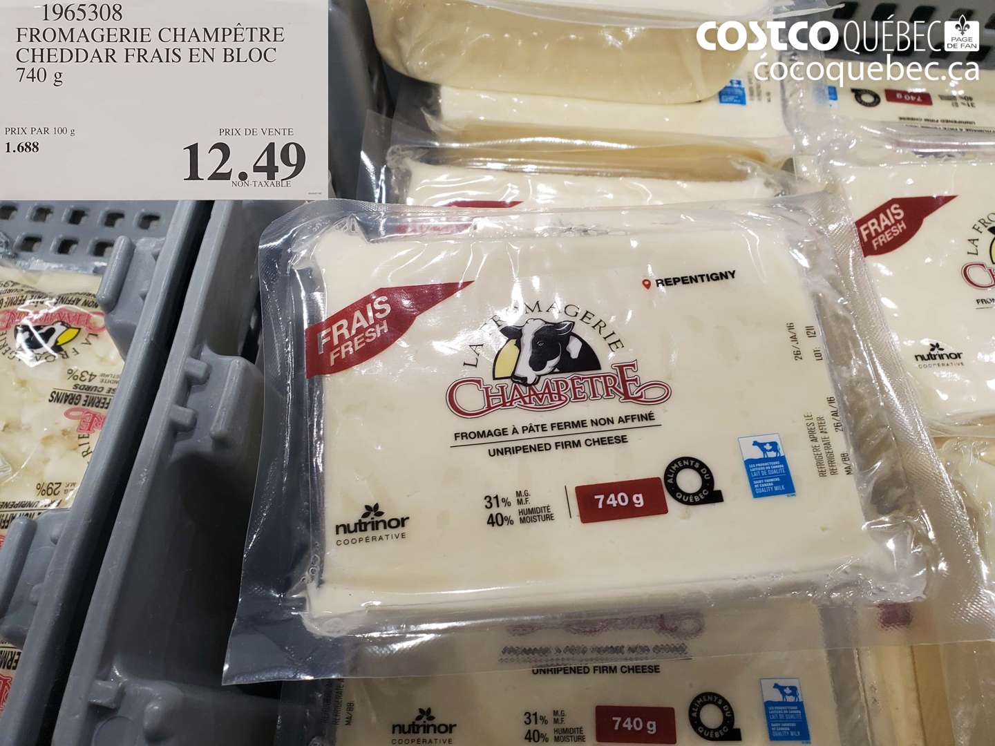 1965308 FROMAGERIE CHAMPÊTRE CHEDDAR FRAIS EN BLOC 740 g $12.49