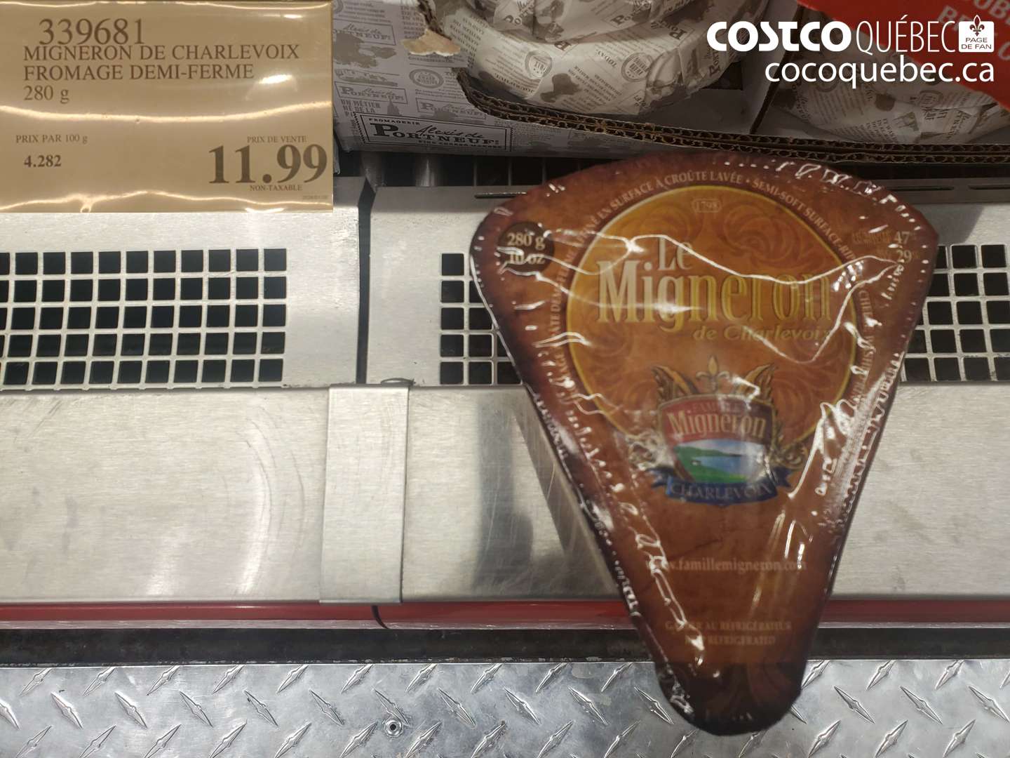 339681 MIGNERON DE CHARLEVOIX FROMAGE DEMI-FERME 280 g $11.99