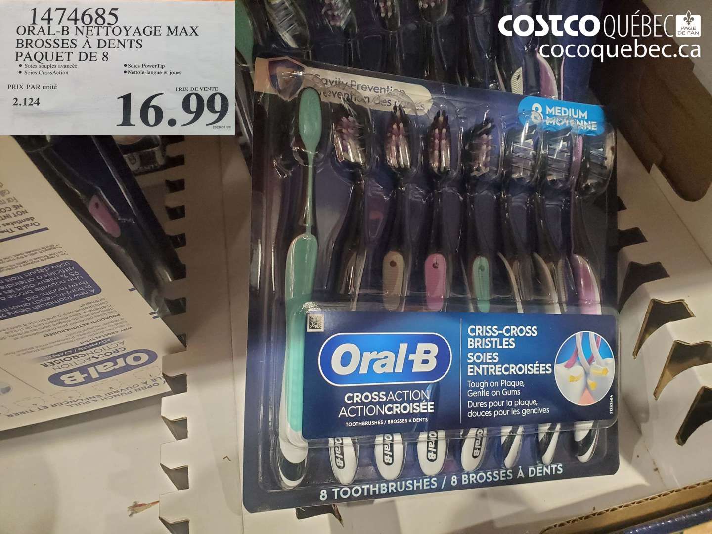 1474685 ORAL-B NETTOYAGE MAX BROSSES A DENTS PAQUET DE 8 $16.99