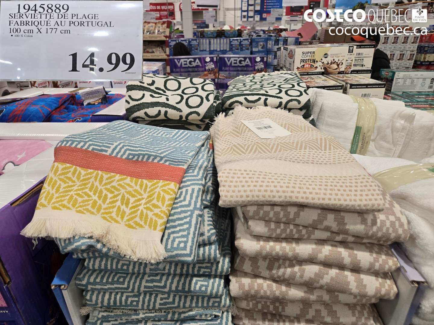 1945889 SERVIETTE DE PLAGE FABRIQUÉ AU PORTUGAL 100 CM X 177 CM $14.99