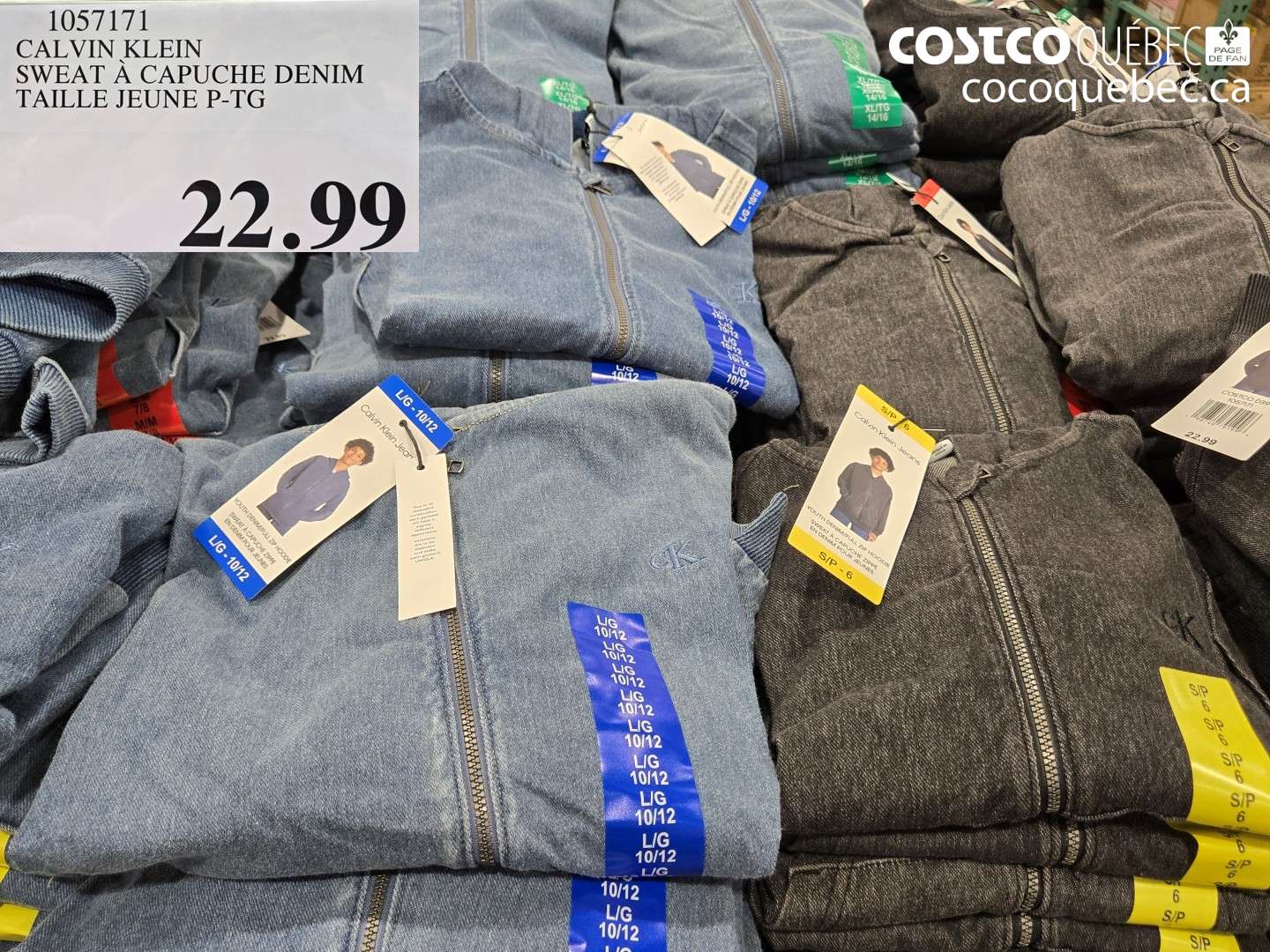 1057171 CALVIN KLEIN SWEAT À CAPUCHE DENIM TAILLE JEUNE P-TG $22.99
