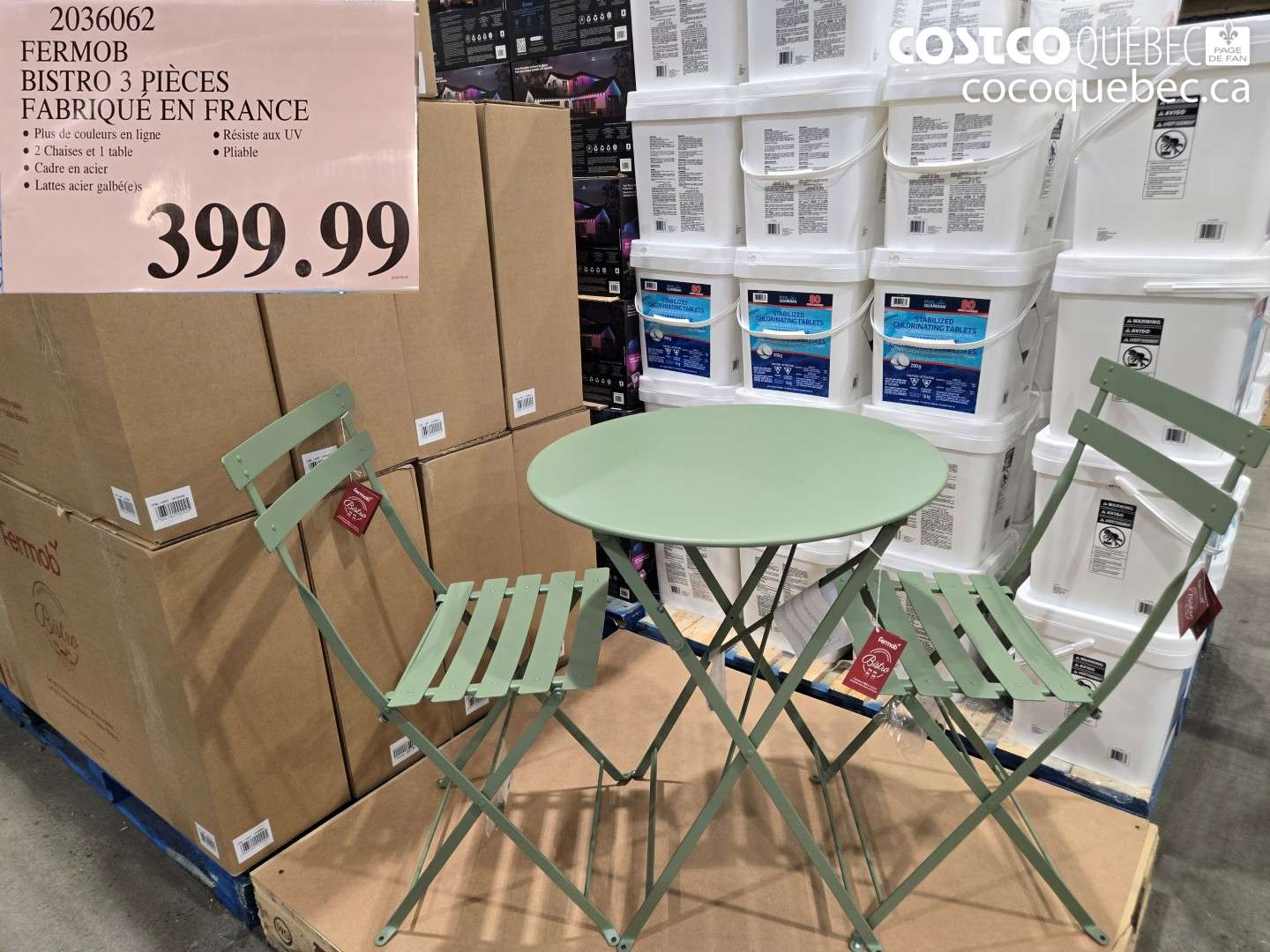 2036062 FERMOB BISTRO 3 PIÈCES FABRIQUÉ EN FRANCE $399.99