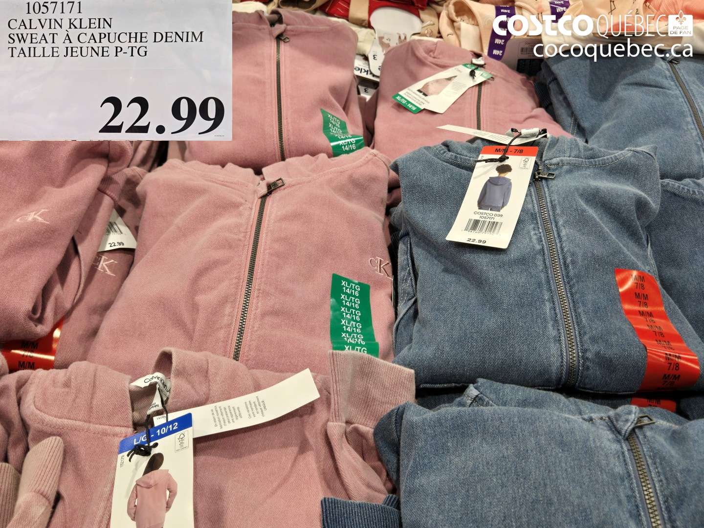 1057171 CALVIN KLEIN SWEAT À CAPUCHE DENIM TAILLE JEUNE P-TG $22.99