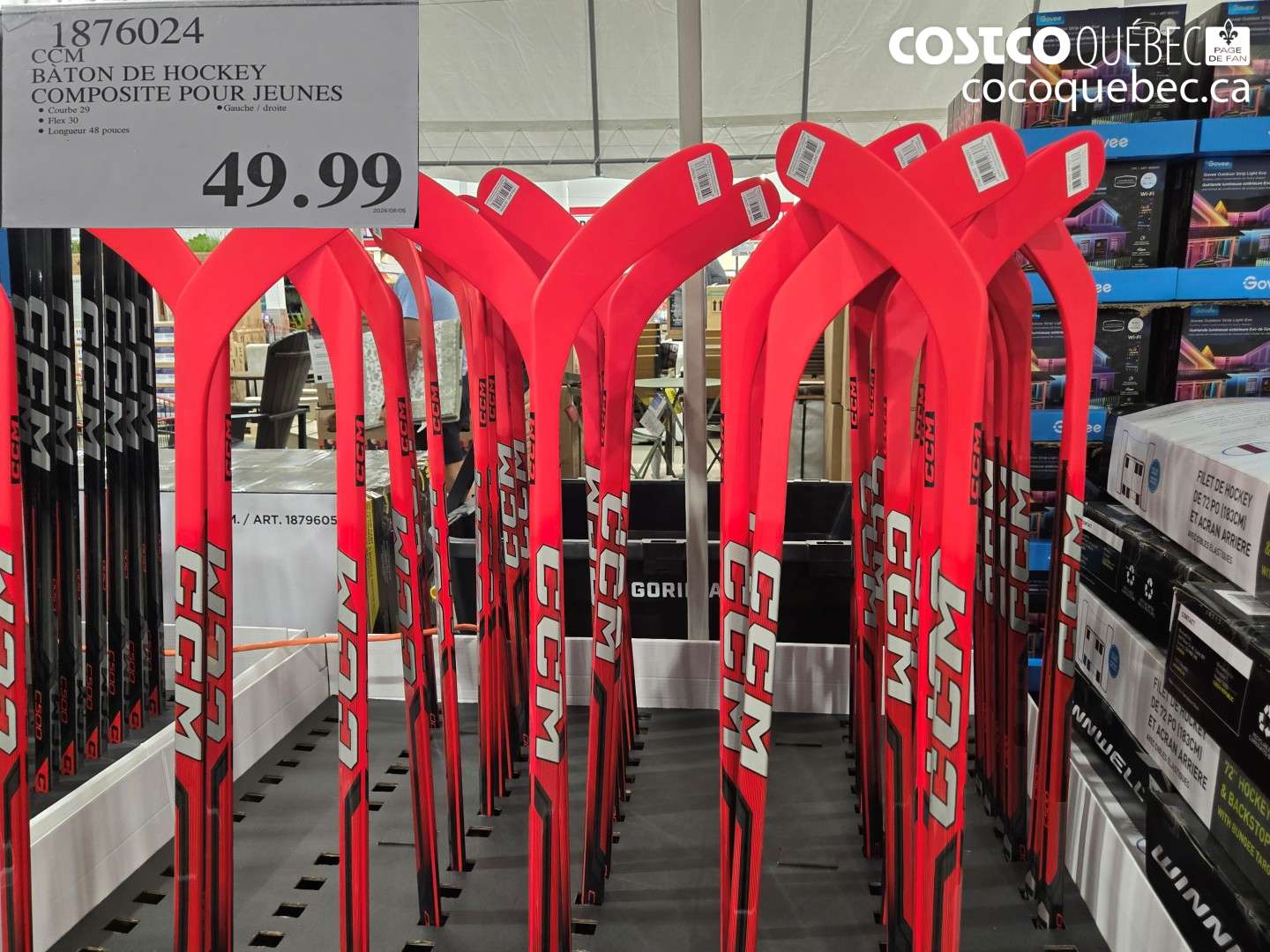 1876024 CCM BÂTON DE HOCKEY COMPOSITE POUR JEUNES $49.99