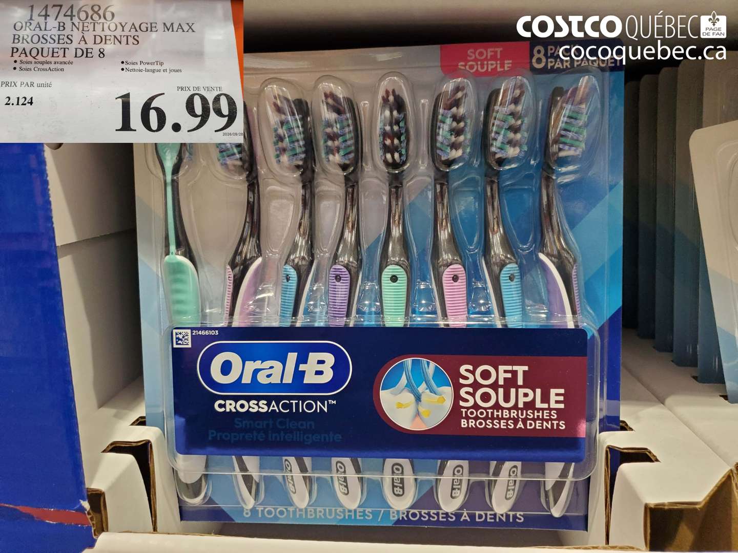 1474686 ORAL-B NETTOYAGE MAX BROSSES À DENTS PAQUET DE 8 $16.99