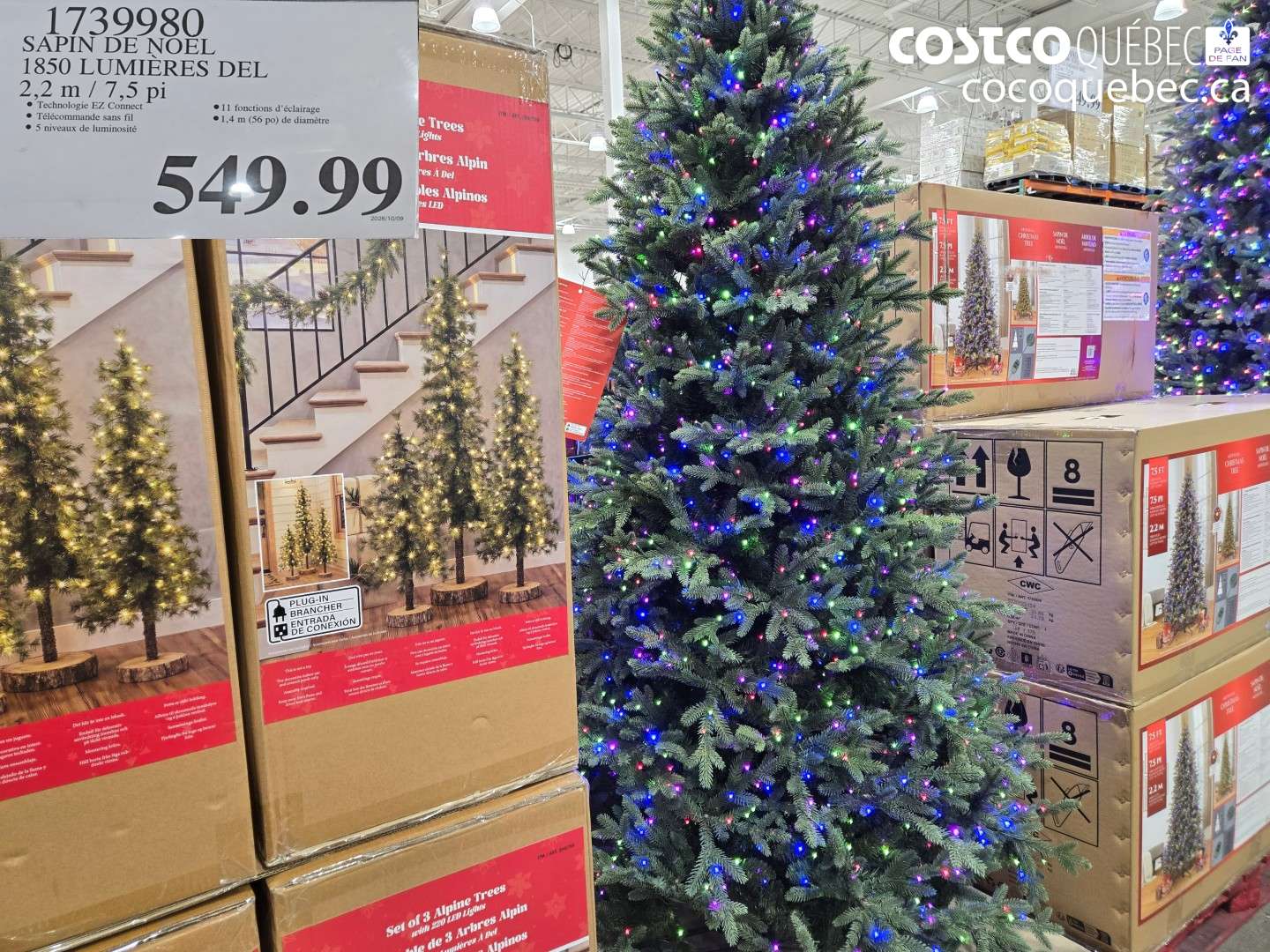 1739980 SAPIN DE NOEL 1850 LUMIÈRES DEL 2.2 M / 7.5 PI $549.99